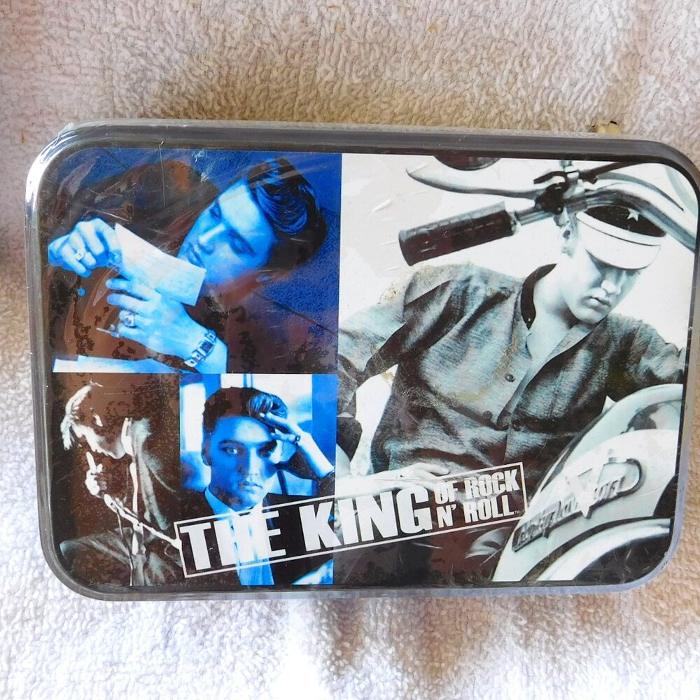 The King of Rock N'Roll - Elvis Presley